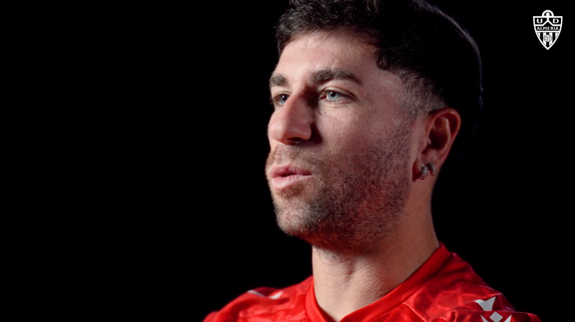 Radio Marca 6 Embarba, capitán del Almería, habla de una "espinita clavada" con el Málaga CF