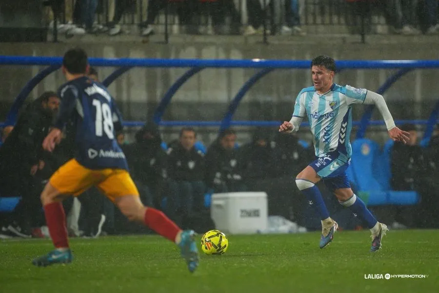 CRÓNICA | El Málaga empata en Andorra entre torrijas y locura