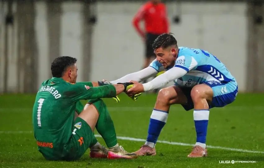 Luces y sombras del Málaga CF a balón parado en Andorra