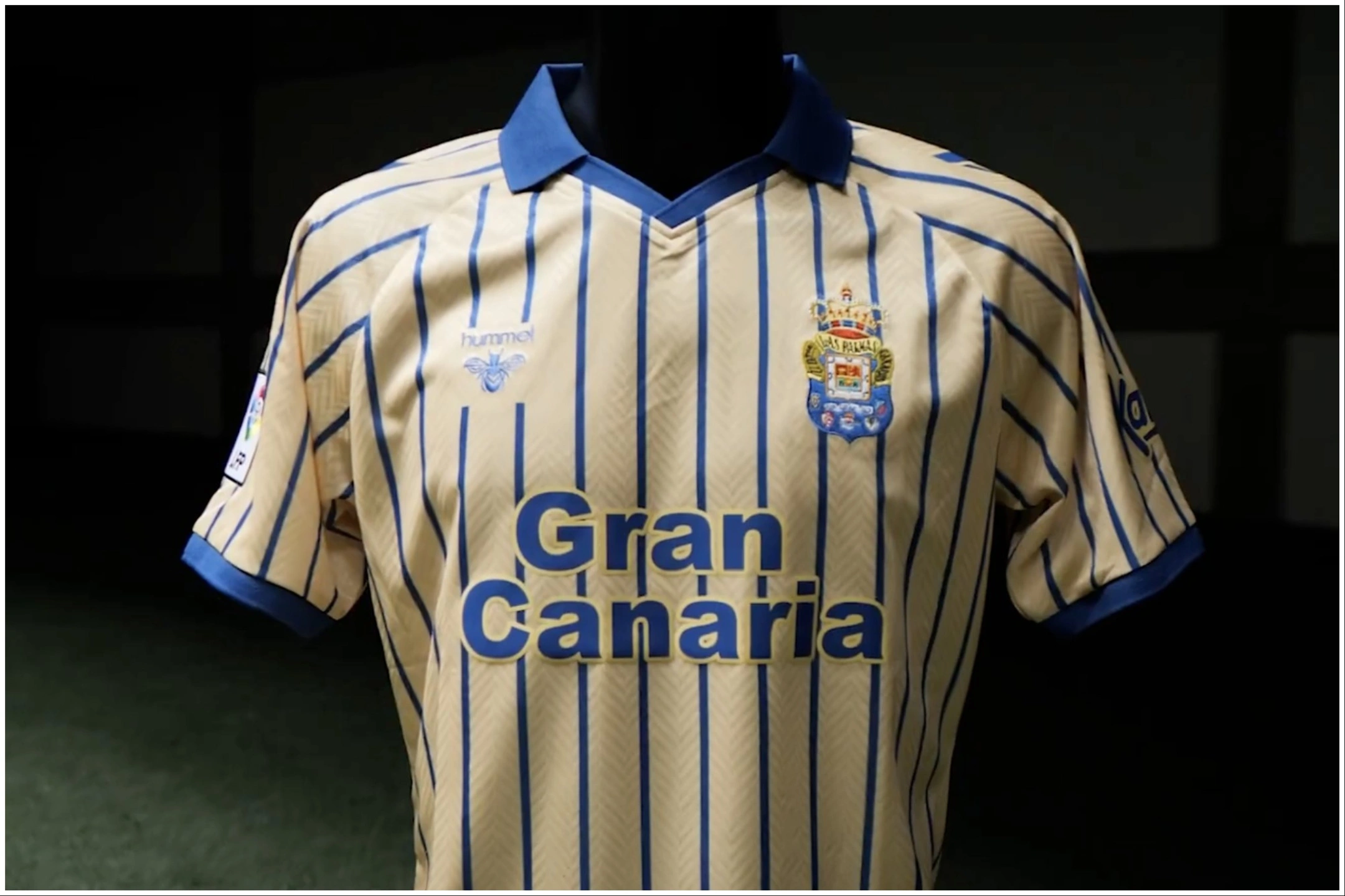 Las camisetas de la jornada retro en LaLiga Hypermotion
