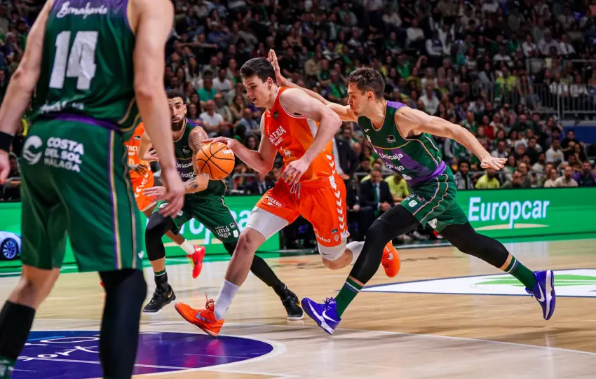 Estas son las estadísticas del Unicaja 89 - 96 Valencia Basket