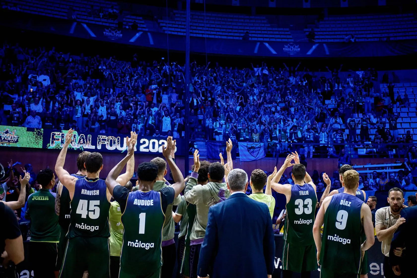 10 - GALERÍA BRONCE DEL UNICAJA