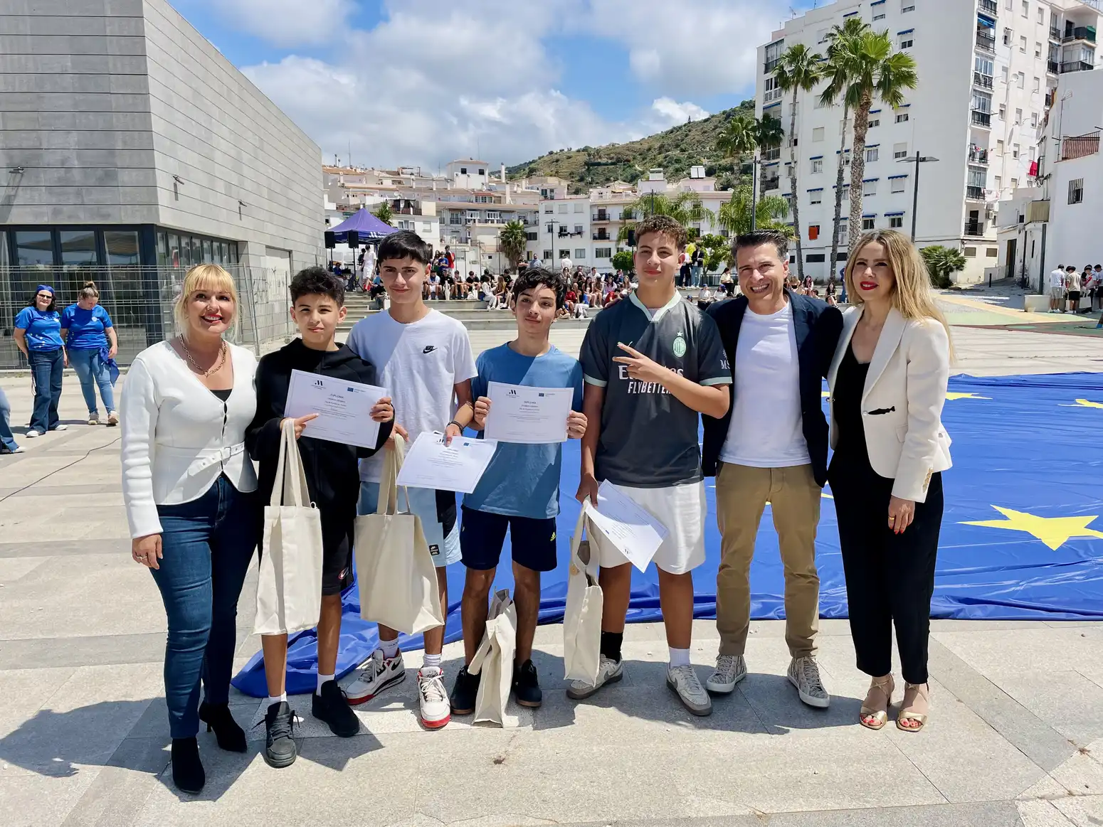 32 - DIA EUROPA TORROX