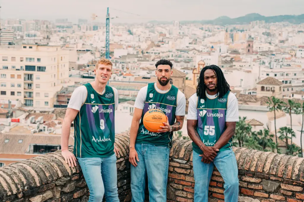 35 - DUARTE PERRY Y ALBERTO EN LA ALCAZABA