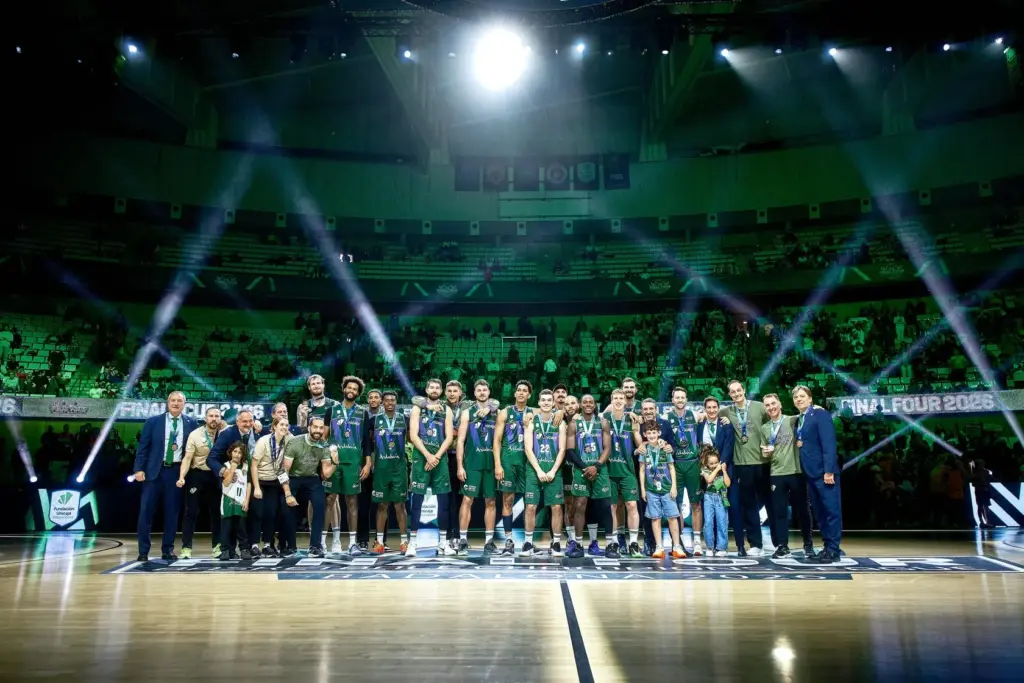 5 - GALERÍA BRONCE DEL UNICAJA