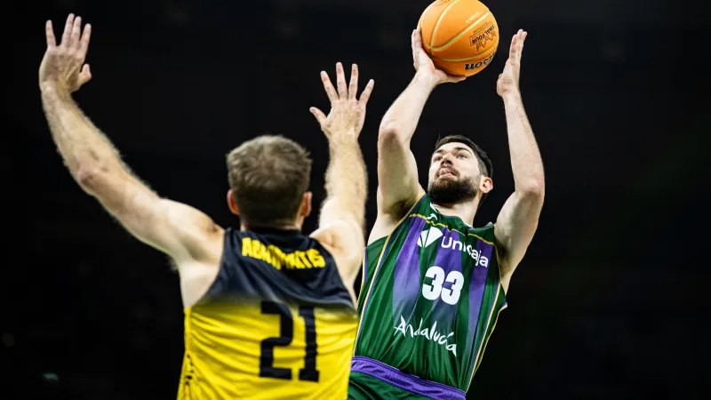 ACB PLAYOFF UNICAJA GANAR LLT