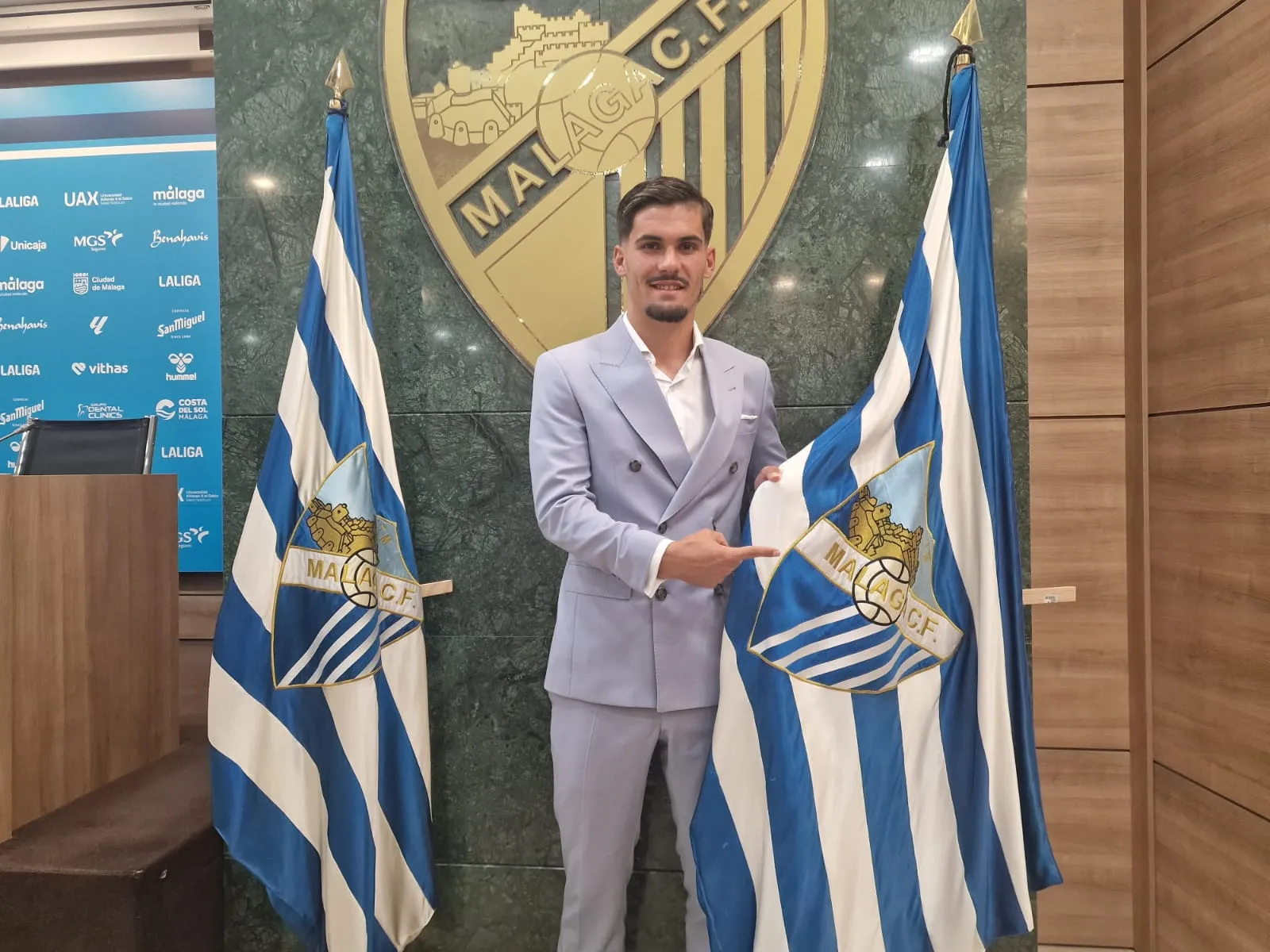CHUPE TRANQUILIDAD SOBRE SU FUTURO