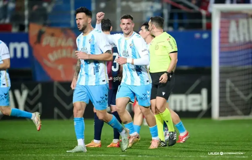 CUANDO EL MÁLAGA CF CAMBIO EL GUION DE LA PASADA TEMPORADA EN IPURÚA