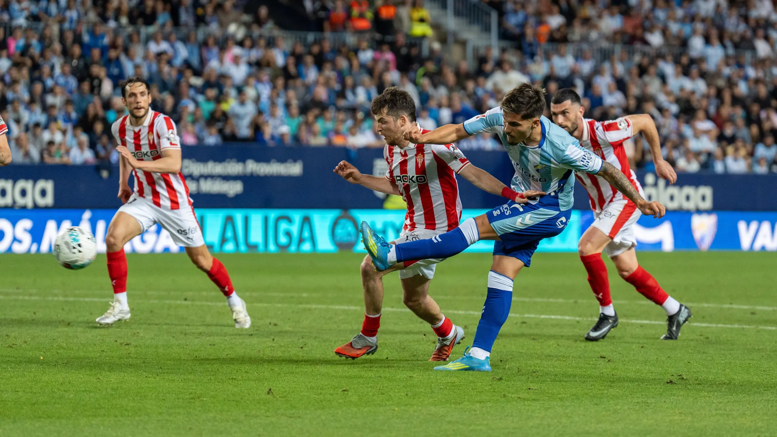 Este es el resumen de la remontada del Málaga ante el Real Sporting