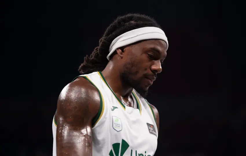 EL UNICAJA SE QUEDA SIN PLAYOFF