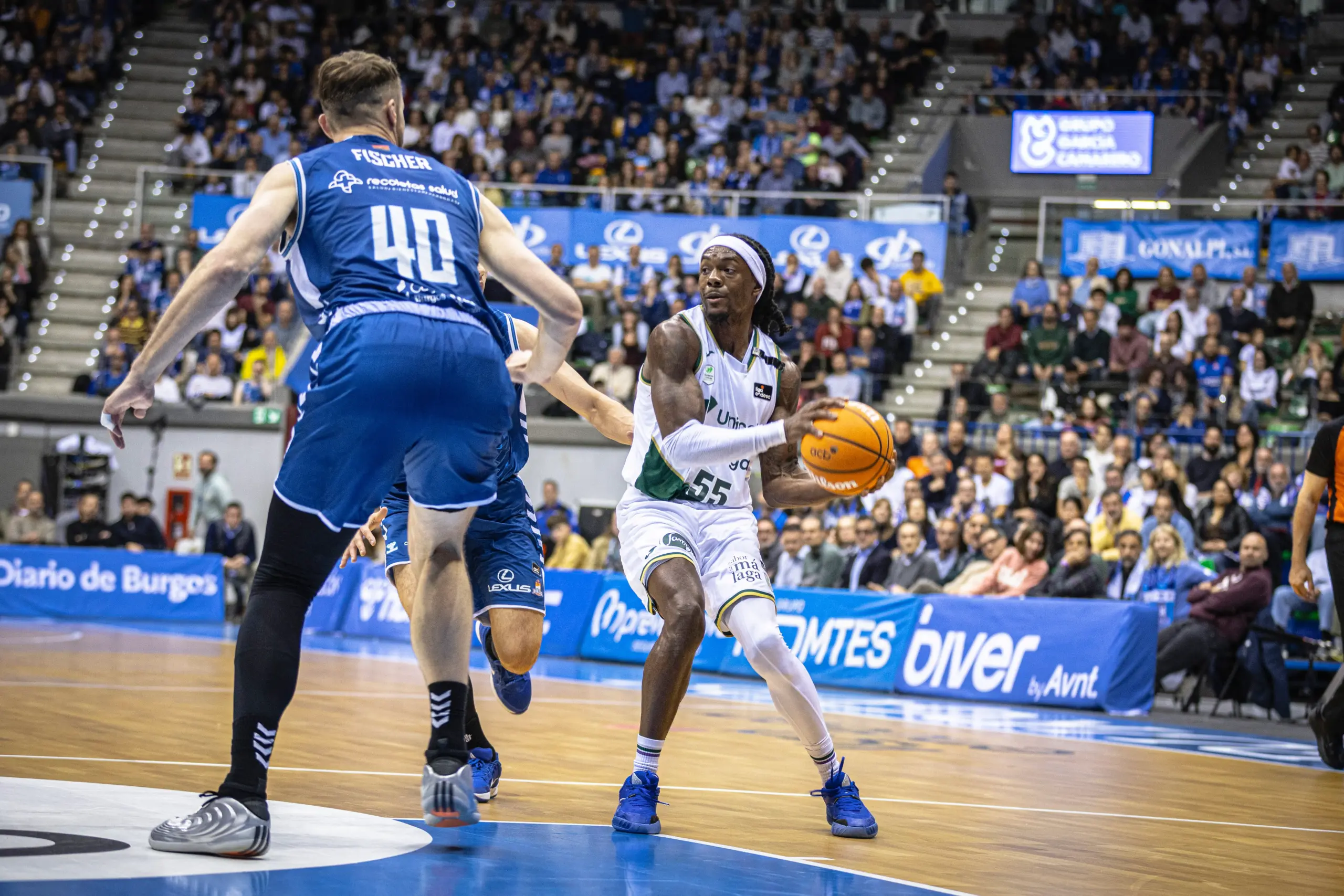 Kendrick Perry Unicaja Balon manejo scaled