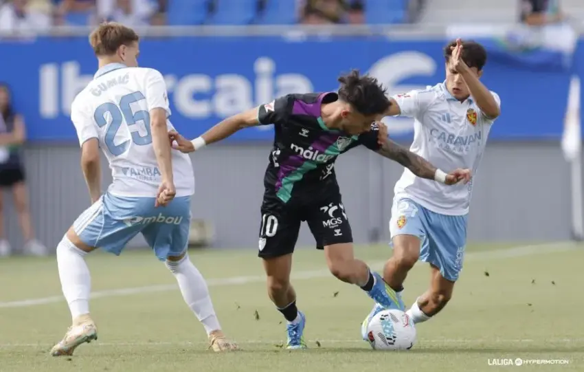 Este es el resumen de la victoria que clasifica al Málaga CF al play off (0-2)