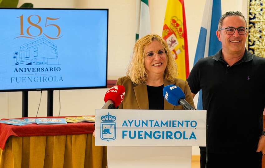 Mula y Romero informan de los actos conmemorativos del 185 aniversario de la constitucion de Fuengirola como ciudad