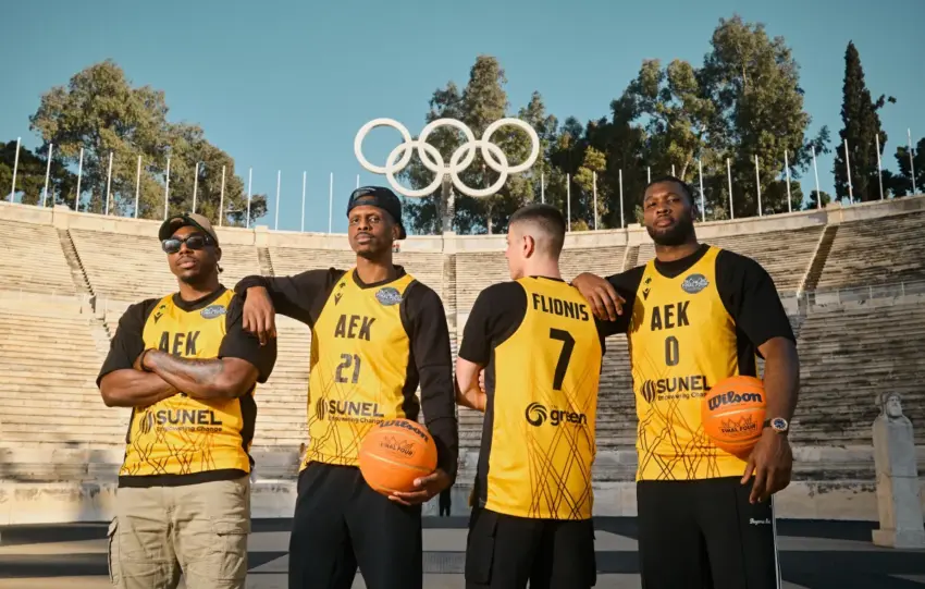 NUNNALLY Y LOS PELIGROS DEL AEK