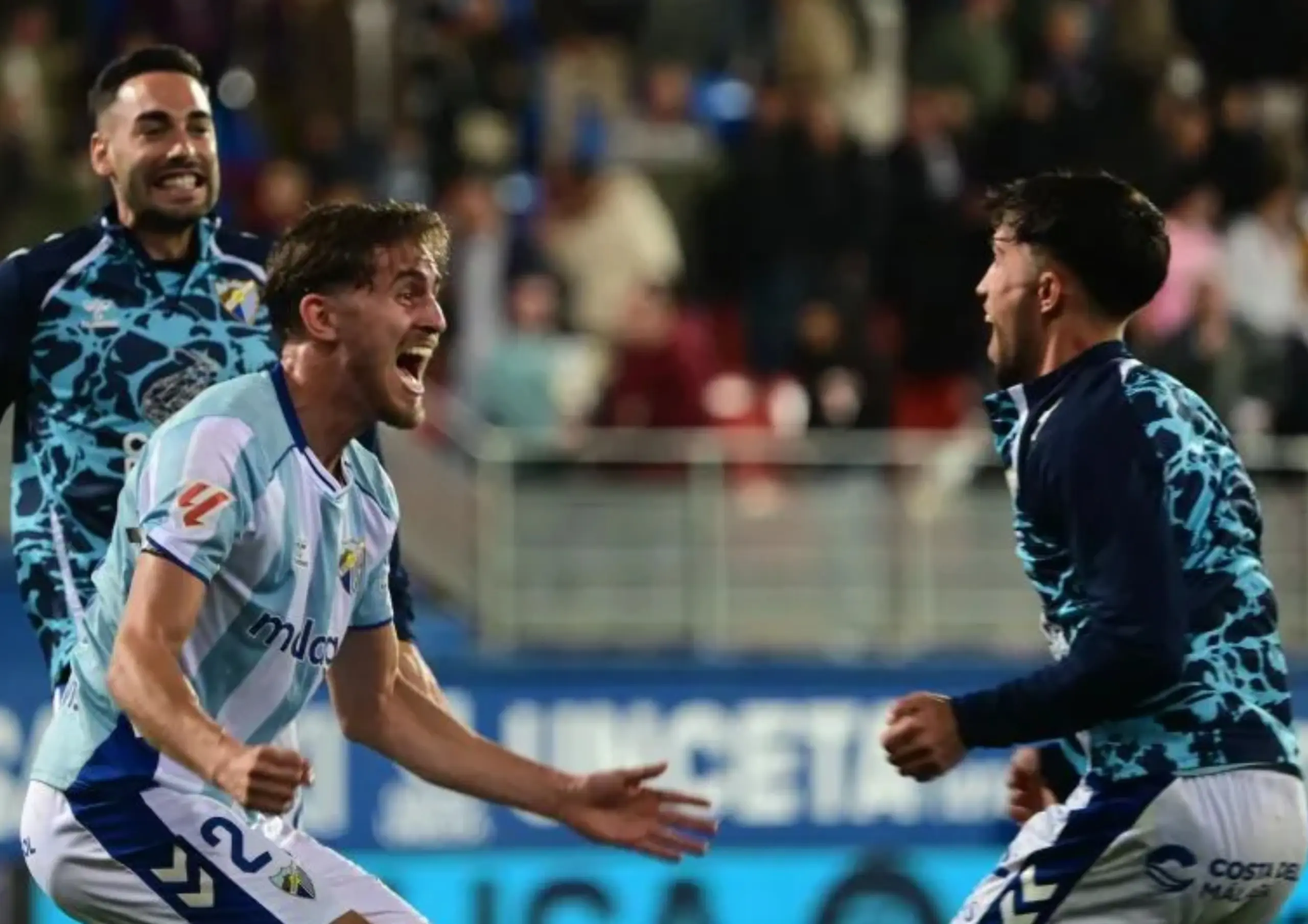 La efectividad máxima de Adrián Niño: 8 toques y 2 goles
