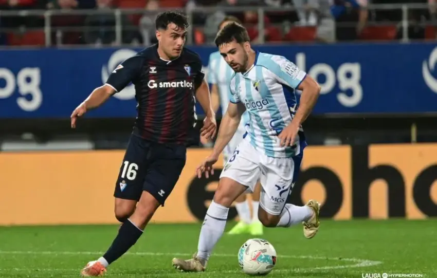 RAMÓN CENTENARIO Y DECISIVO EN IPURÚA