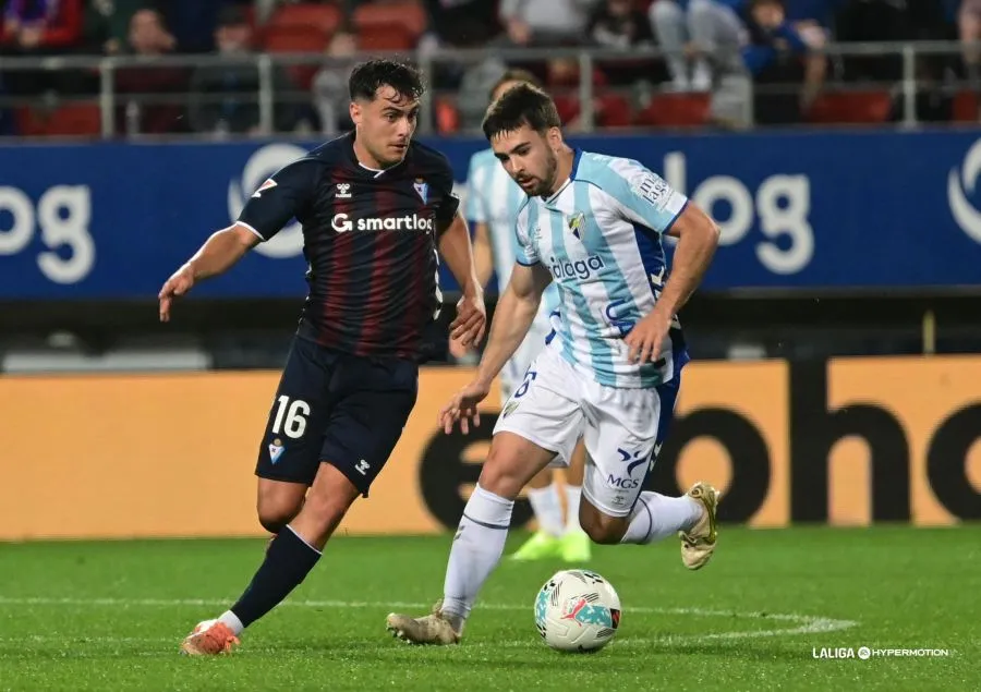 RAMÓN CENTENARIO Y DECISIVO EN IPURÚA