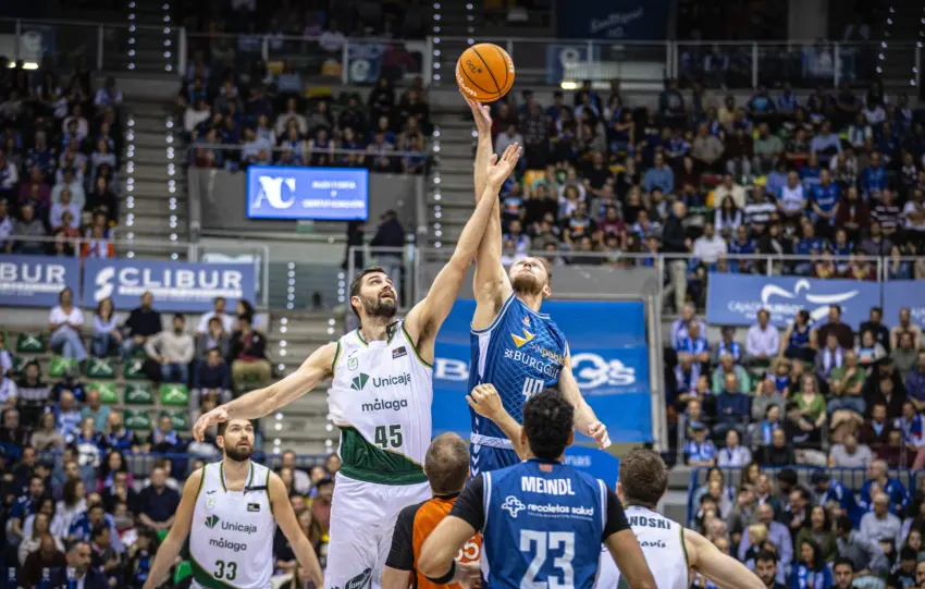 UNICAJA EXIGE RENDIMIENTO A DOMICILIO POR EL PLAYOFF