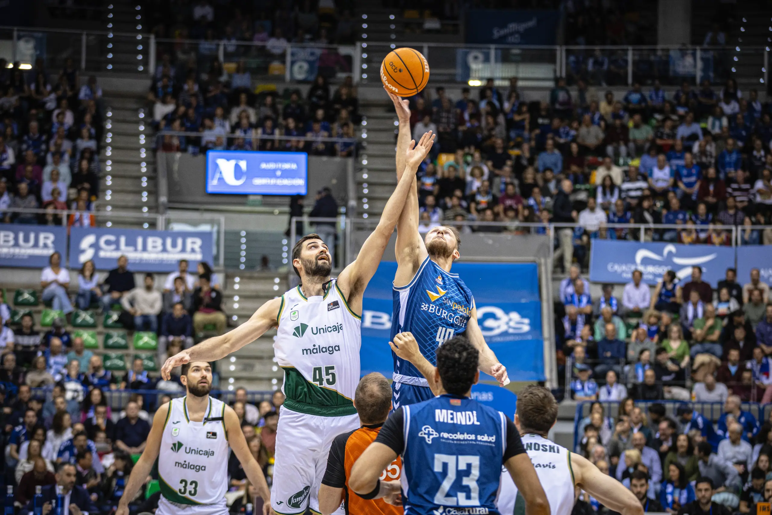Radio Marca 17 UNICAJA EXIGE RENDIMIENTO A DOMICILIO POR EL PLAYOFF