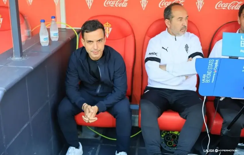 Lío en el Sporting antes de visitar Málaga: Borja Jiménez se irá a final de curso