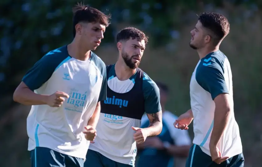 Dani Sánchez vuelve con el grupo y Dani Lorenzo sigue acumulando sesiones