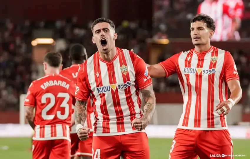 Clasificación Málaga CF: El Almería sufre, gana y revuelve el ascenso directo