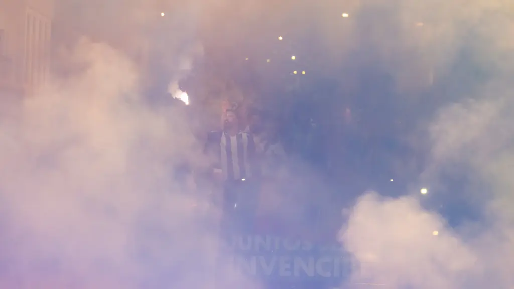 113. Einar Humo Autobus celebracion ascenso
