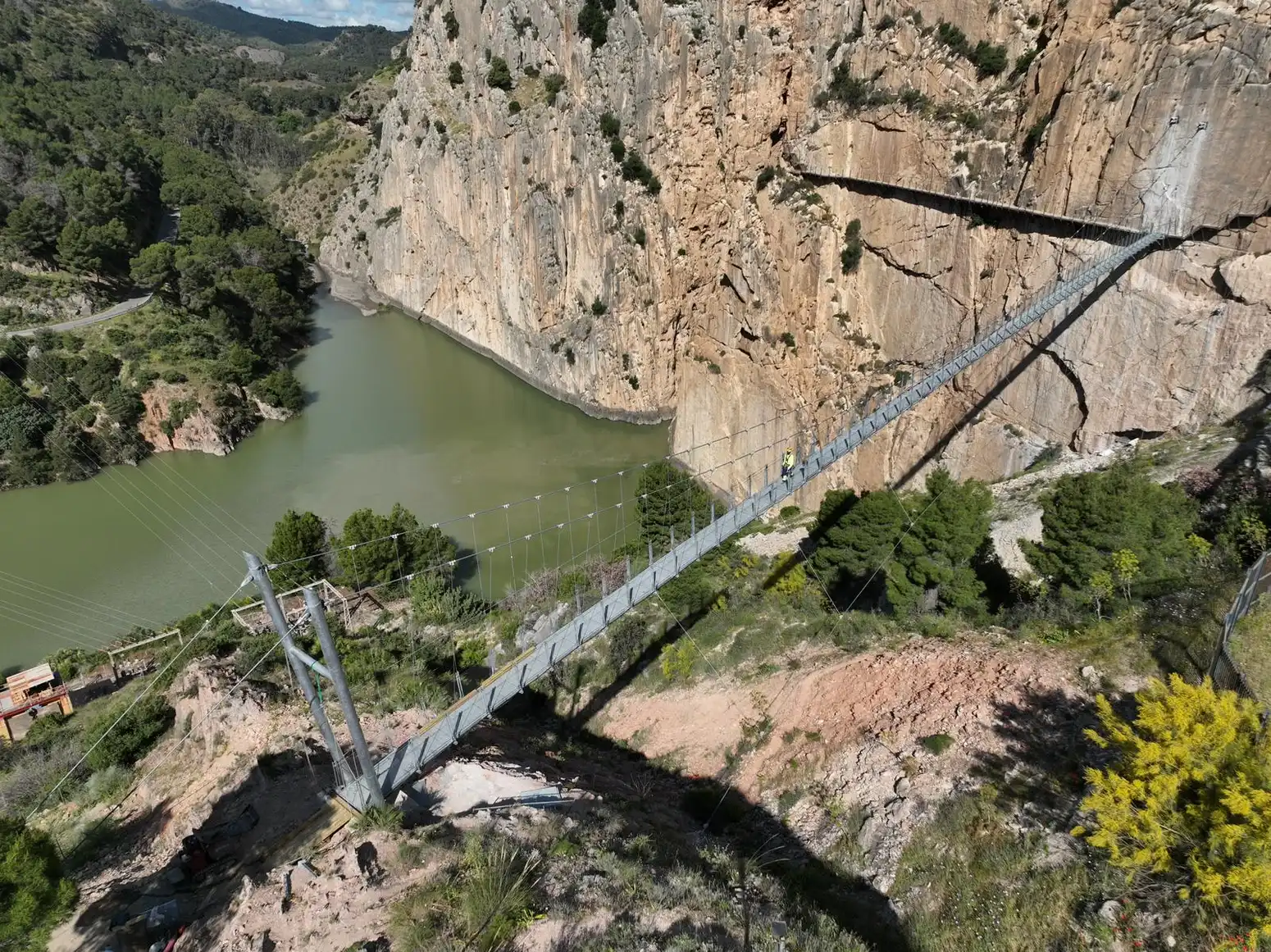 Radio Marca 38 18 - PUENTE COLGANTE CAMINITO DEL REY