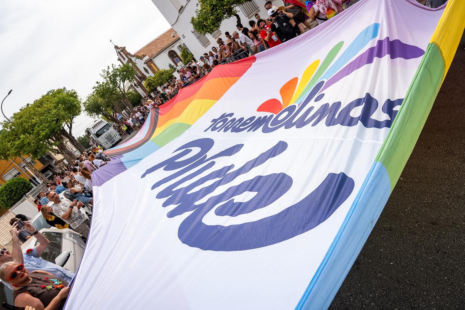 19 - MANIFESTACIÓN PRIDE TORREMOLINOS