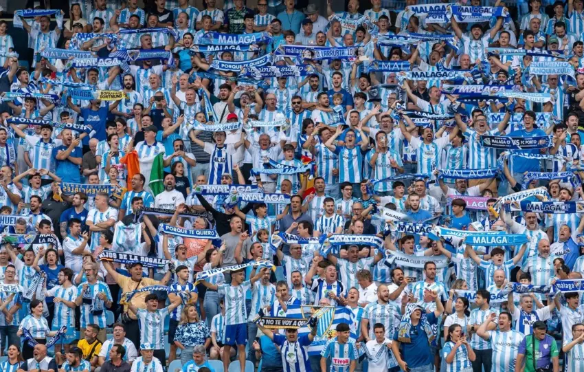 Campaña abonados Málaga CF: Saldrá la semana que viene y se pondrá a la venta la camiseta de abonados de Almería