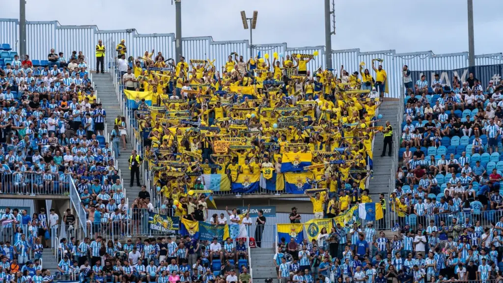 22 AFICION DE LAS PALMAS EN LA ROSALEDA
