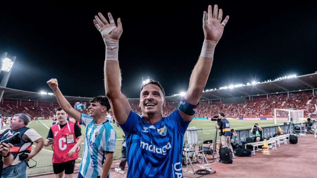 23 - ALFONSO HERRERO SALUDA A LA AFICIÓN EN ALMERÍA
