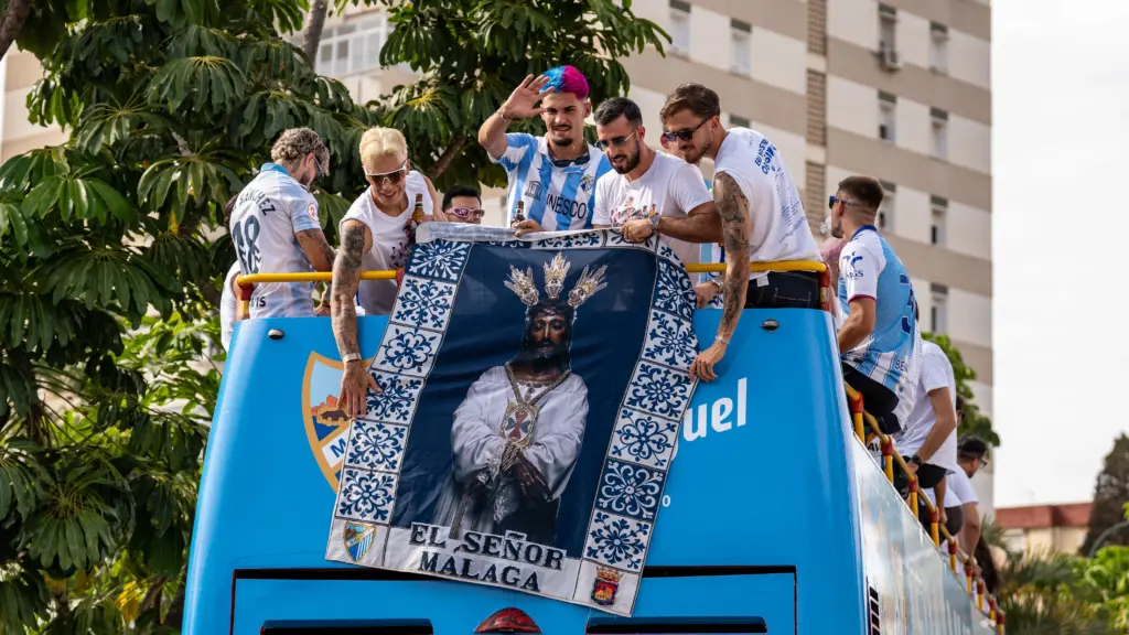 3. Chupe Puga Nino Lobete Cautivo Autobus Rua