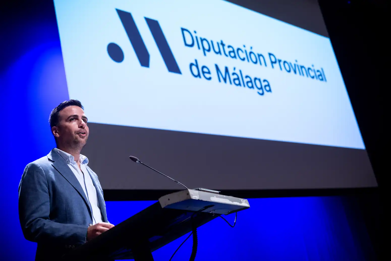 48 - AL OTRO LADO DIPUTACIÓN