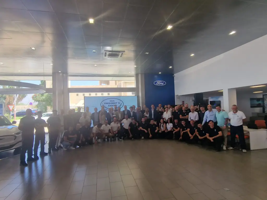 65 FORD AUTOVISA MALAGA PREMIADO