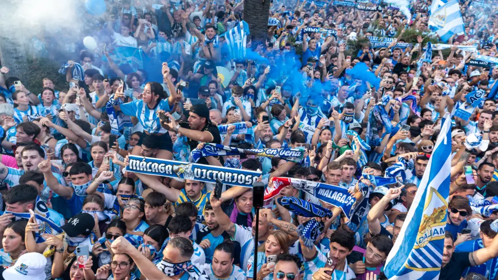 68. ascenso bufandas primera division aficion malaga cf