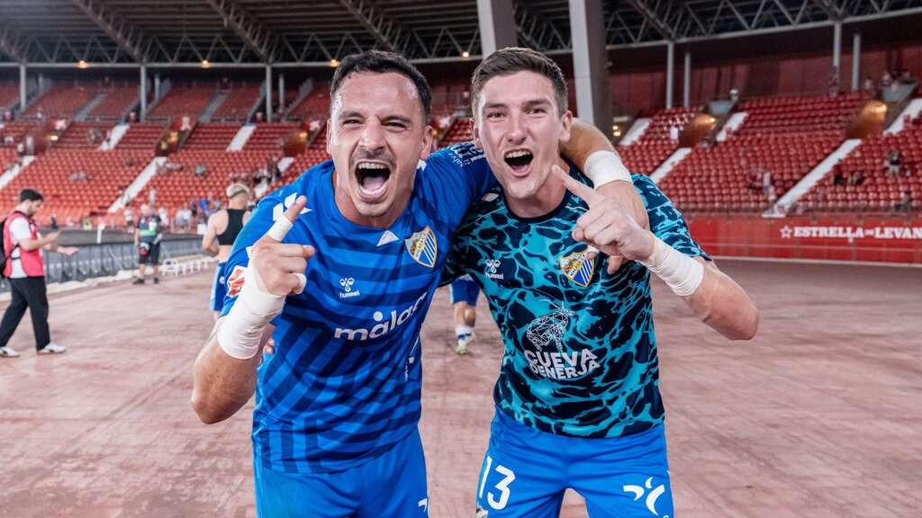 71 - ALFONSO HERRERO Y CARLOS LÓPEZ CELEBRAN EL ASCENSO