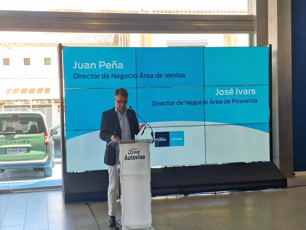 73 FORD AUTOVISA MALAGA PREMIADO