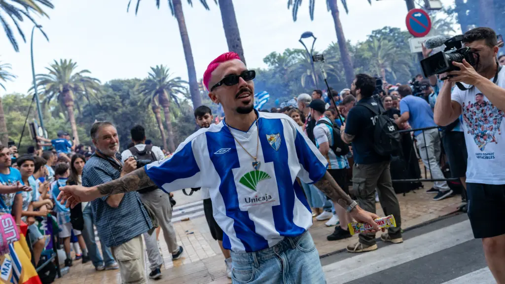 80. Joaquin ascenso llegada ayuntamiento rosa