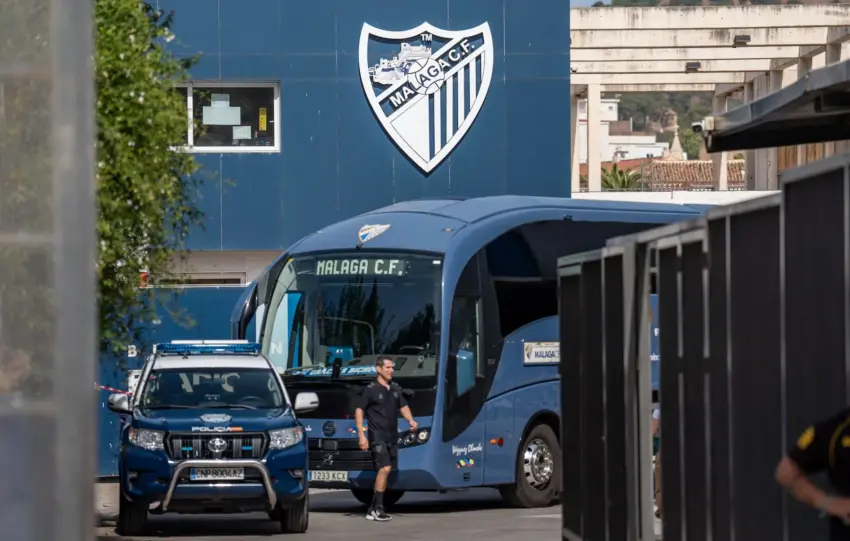 86 - RECIBIMIENTO BUS MCF EN ALMERÍA