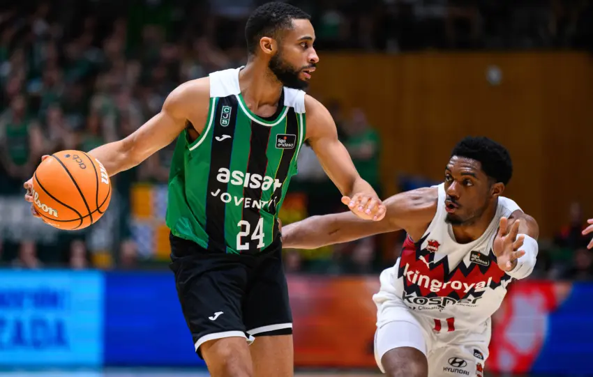 CAMERON HUNT - UNICAJA