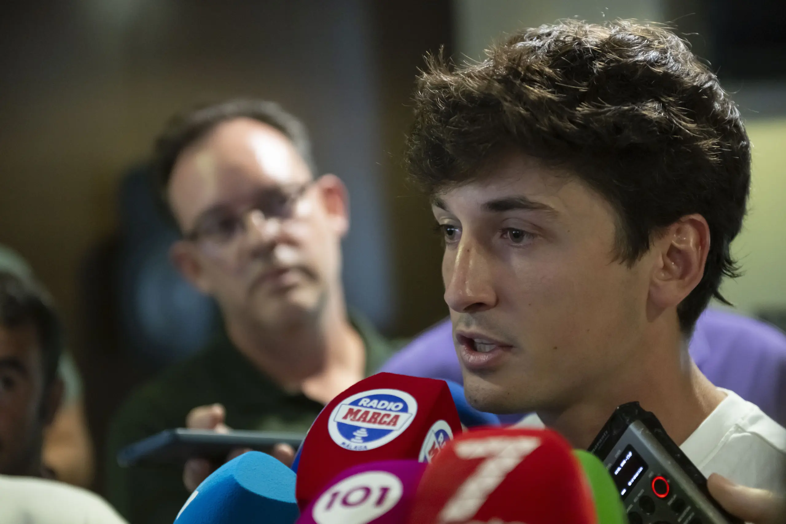 Carlos Dotor sobre su futuro: "Quizás un ascenso ayudaría, estoy muy a gusto"