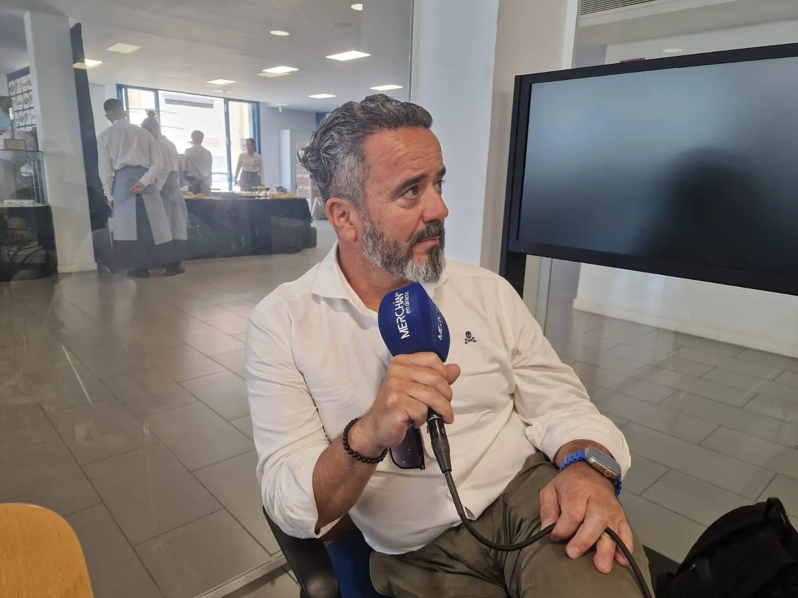 EL AVISO DE POR UN NUEVO MALAGA A JOSE MARIA MUNOZ