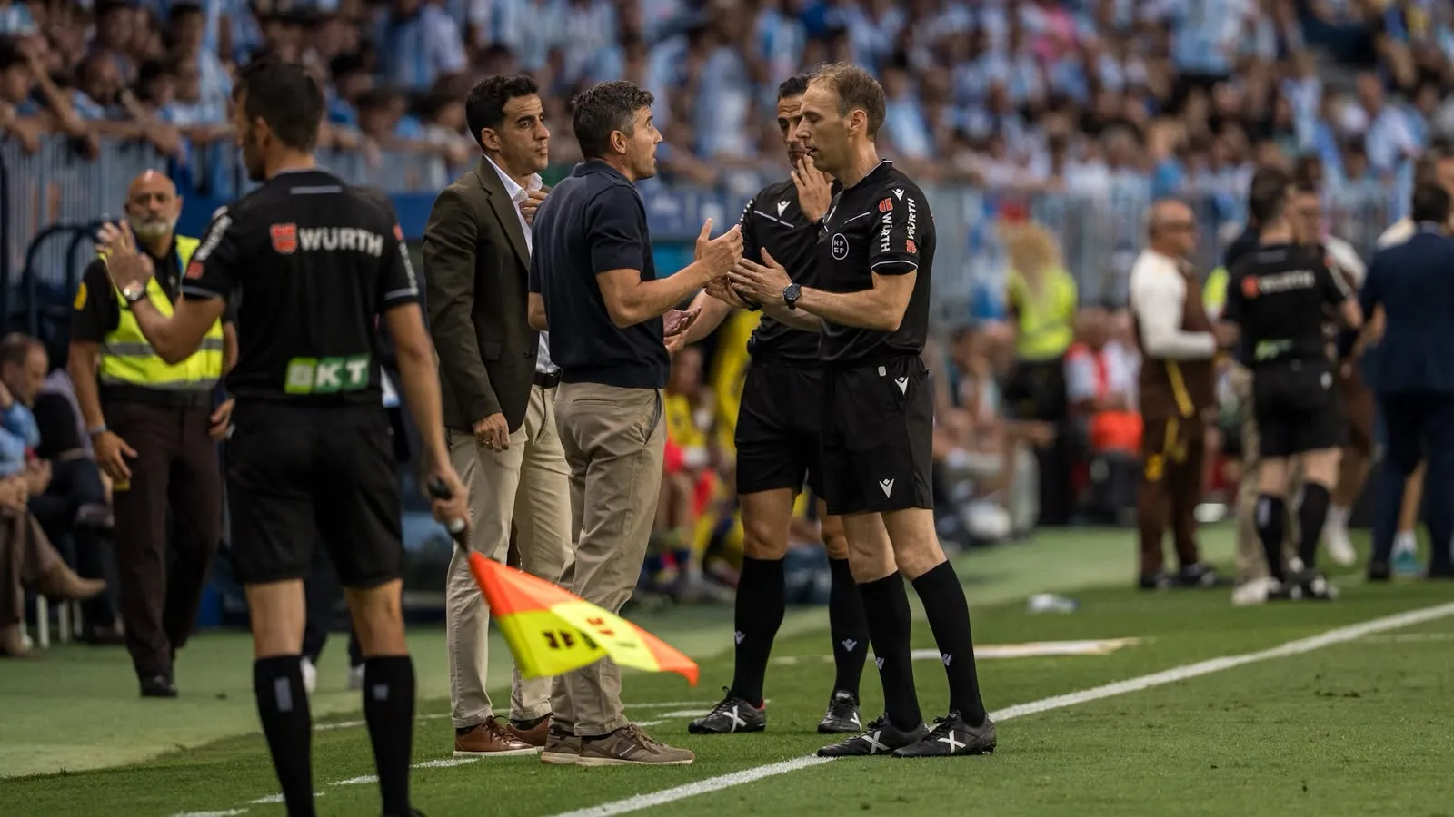 FUNES DURANTE EL DUELO ANTE LAS PALMAS