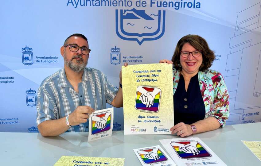 Ferre y Bornao informan de la campana Comercio Libre de LGTBIfobia