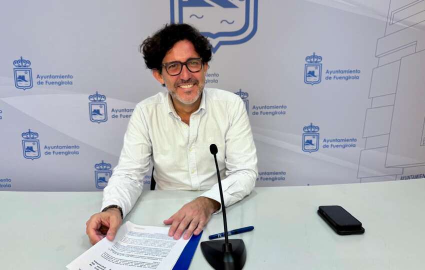 Francisco Jose Martin informa del Premio a la Solidaridad y Cooperacion Internacional de Diputacion