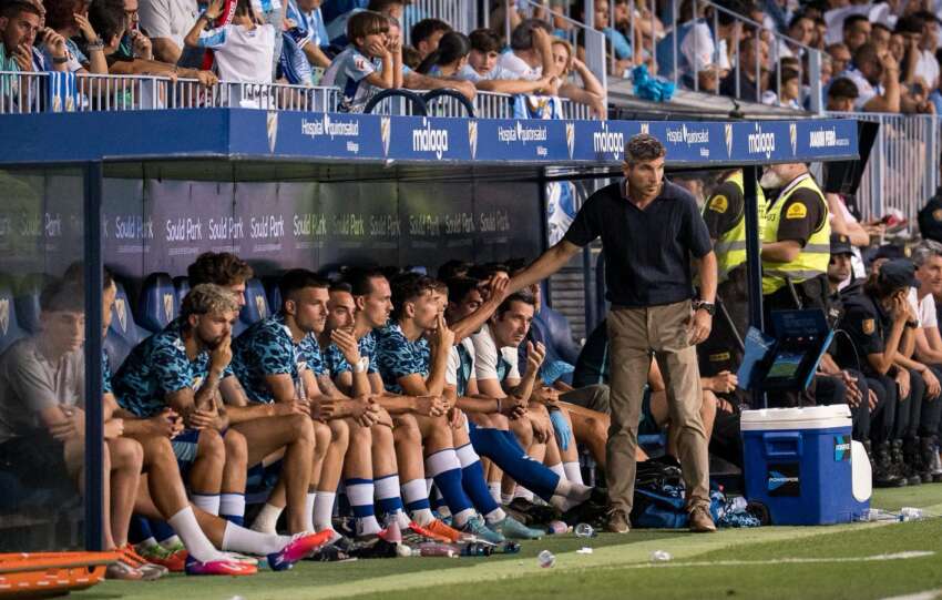 Funes Malaga almeria banquillo playoff