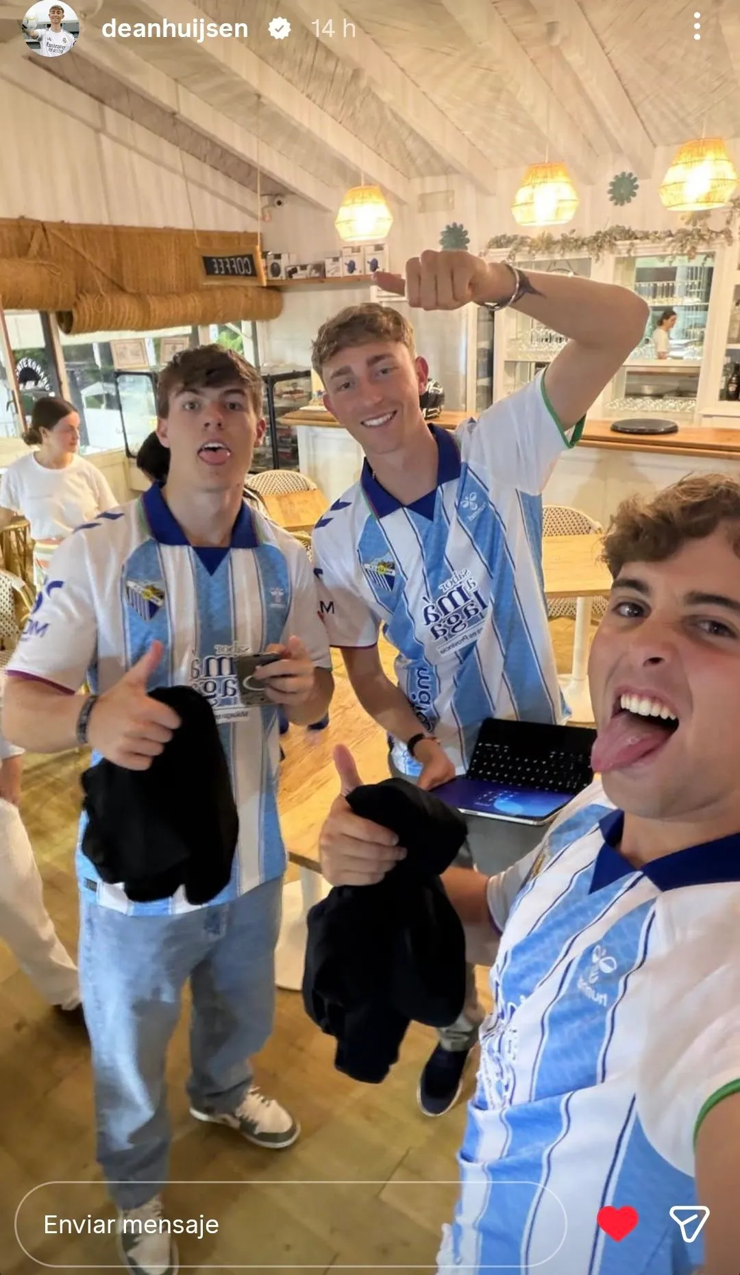 HUIJSEN CELEBRA EL ASCENSO DEL MÁLAGA CF