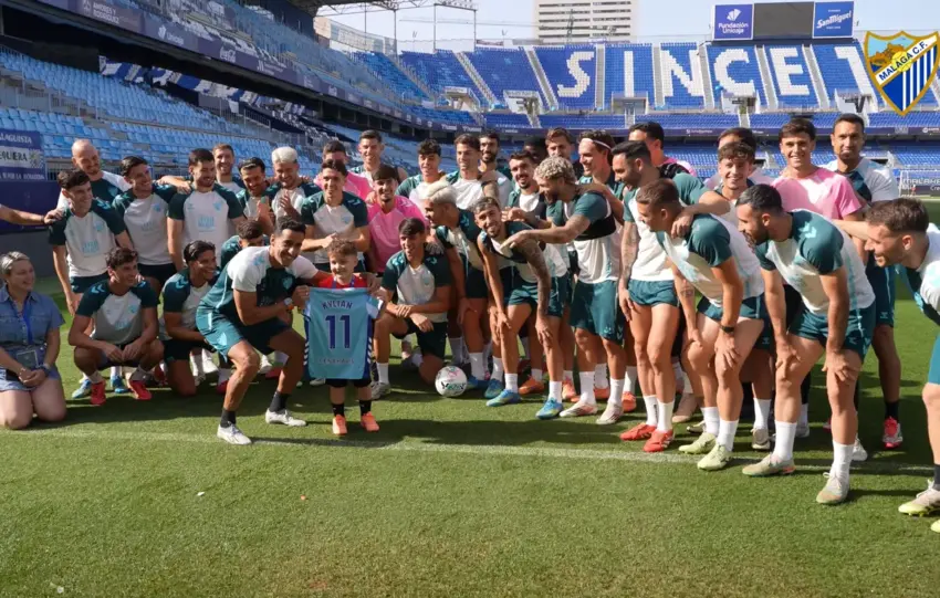 Kylian, el invitado especial al entrenamiento del Málaga CF de este jueves
