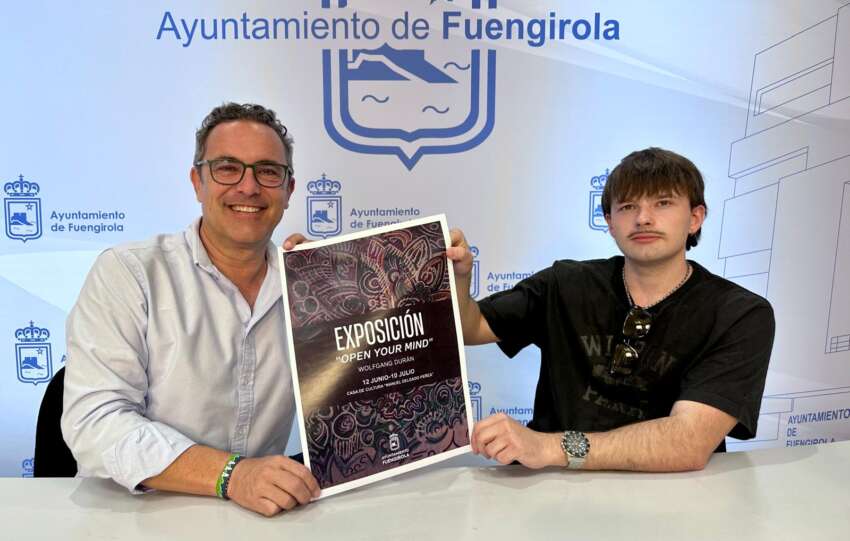 Romero y Duran informan de la exposicion Open Your Mind